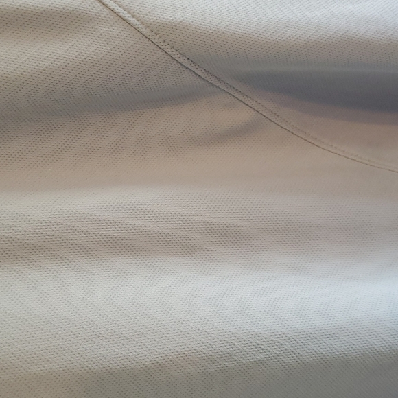 Top - Picture 2 of 3